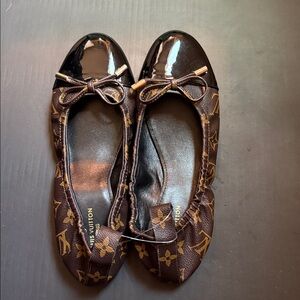 LV Ballerina Flats size 9
